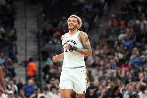 队记：索汉小腿伤势痊愈 有望参加马刺下周的训练营