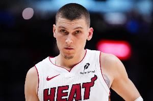 希罗未提前续约！斯波：这是他经纪人和管理层之间的业务范畴